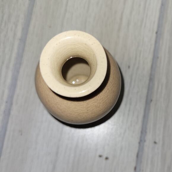 Sevierville Pottery Tennessee USA Tan Ceramic Vase Miniature 4" - Picture 3 of 5